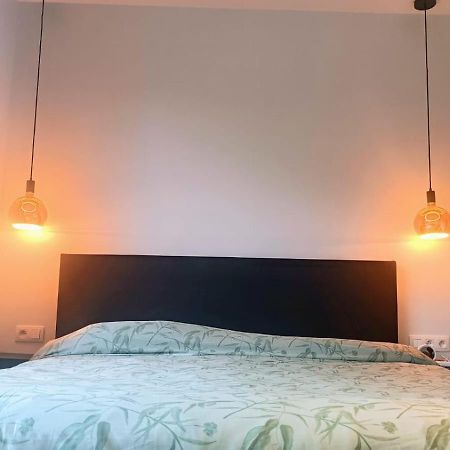B&B Casa Roman & Vakantiewoning Voor 1 Pers Tot Max 32 Personen Zonhoven Exterior foto