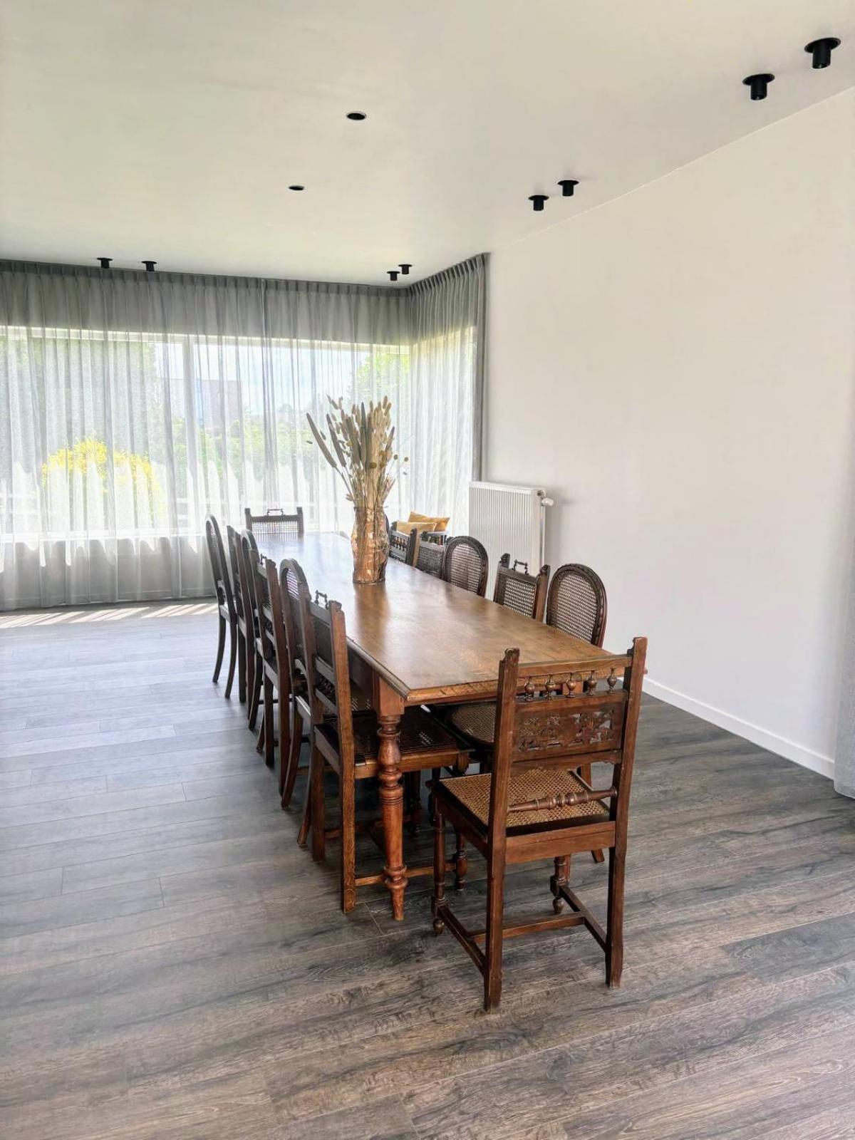 B&B Casa Roman & Vakantiewoning Voor 1 Pers Tot Max 32 Personen Zonhoven Exterior foto