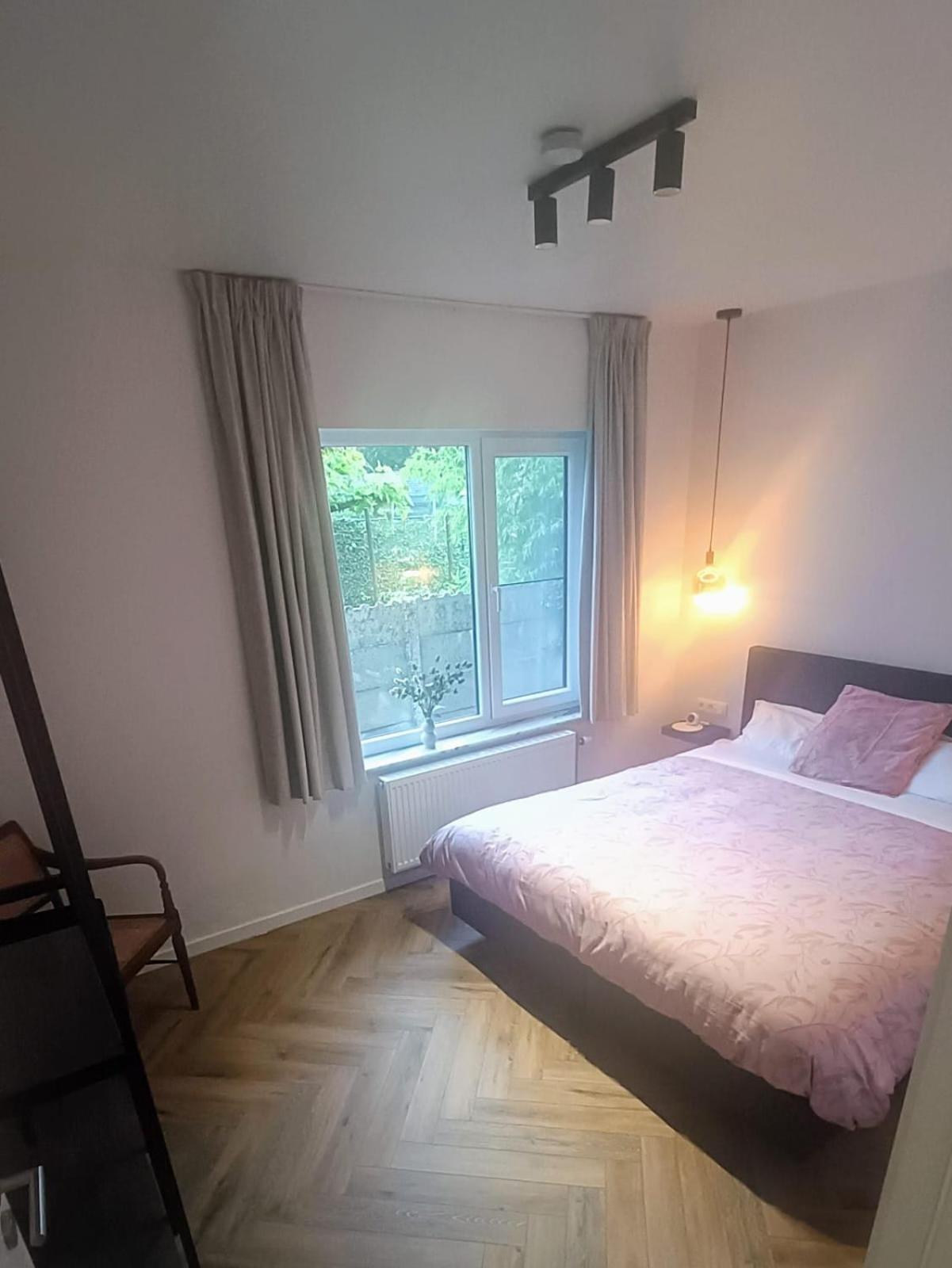 B&B Casa Roman & Vakantiewoning Voor 1 Pers Tot Max 32 Personen Zonhoven Exterior foto
